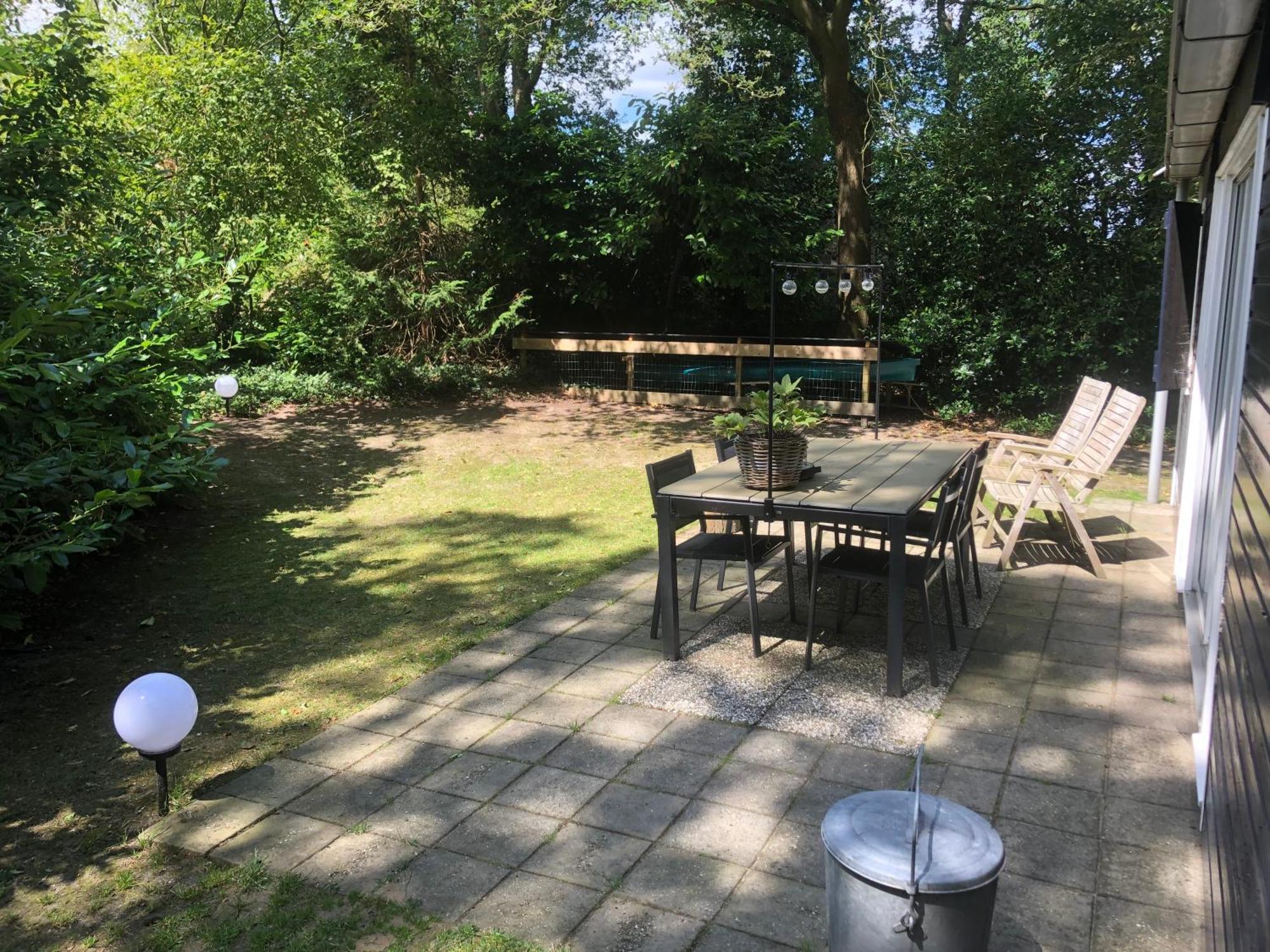 Vakantiehuis De Veldhoen Vrijgelegen Nabij De Rivier De Vecht Beerze Bagian luar foto